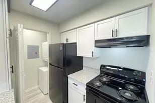 241 Afton Square, Altamonte Springs, FL 32714 - Photo 16