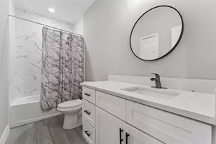 223 E Cleveland St, Apopka, FL 32703 - Photo 10