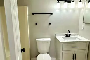 2654 Crown Ct, Kissimmee, FL 34741 - Photo 6