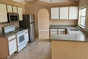 570 Ontario St NW, Palm Bay, FL 32907 - Photo 6