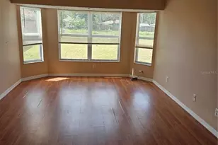 570 Ontario St NW, Palm Bay, FL 32907 - Photo 10