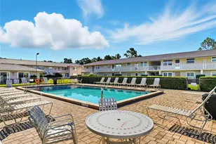 1100 E Caroline St, Tavares, FL 32778 - Photo 24