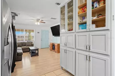 1100 E Caroline Street #218, Tavares, FL 32778 - Photo 16