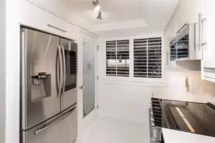 530 E Central Blvd, Orlando, FL 32801 - Photo 14
