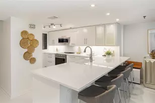 530 E Central Blvd, Orlando, FL 32801 - Photo 8