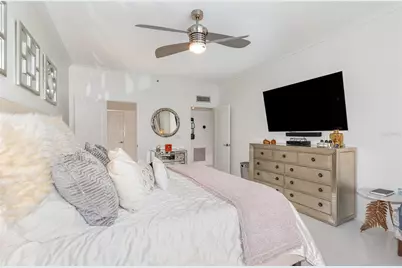 530 E Central Boulevard #1802, Orlando, FL 32801 - Photo 12