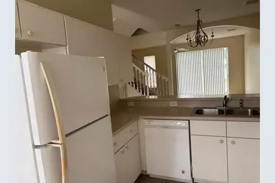 1158 S Beach Circle, Kissimmee, FL 34746 - Photo 6