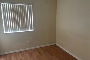 1158 S Beach Cir, Kissimmee, FL 34746 - Photo 8