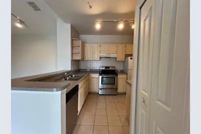 2537 Maitland Crossing Way #308, Orlando, FL 32810 - Photo 6