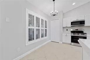 2546 Alclobe Cir, Ocoee, FL 34761 - Photo 8