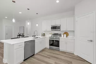 86 W Kentwood Pl, Citrus Springs, FL 34434 - Photo 12