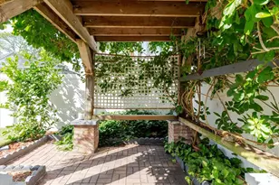 15909 Crying Wind Dr, Tampa, FL 33624 - Photo 36