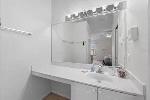 8846 Grand Palms Cir, Kissimmee, FL 34747 - Photo 20