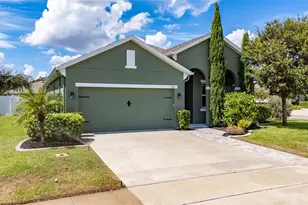 1361 Aroniminik Dr, Mount Dora, FL 32757 - Photo 4