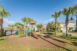 10242 Park Commons Dr, Orlando, FL 32832 - Photo 20