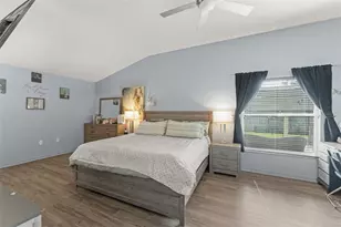 25424 Divot Dr, Sorrento, FL 32776 - Photo 28