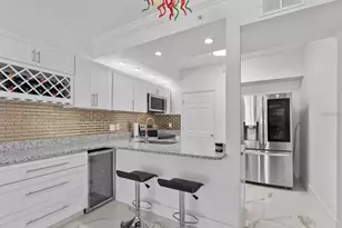 322 E Central Blvd, Orlando, FL 32801 - Photo 2