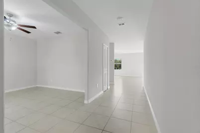 4250 Salt Springs Lane, Lakeland, FL 33811 - Photo 10