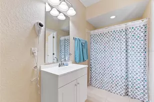 8013 Cool Breeze Dr, Orlando, FL 32819 - Photo 22