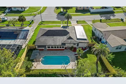 1056 Wakefield Circle E, Deltona, FL 32725 - Photo 8