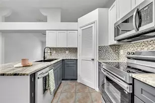 2816 S Elston Dr, Deltona, FL 32738 - Photo 18