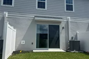 12442 Amber Creek Circle, Lakewood Ranch, FL 34211 - Photo 4