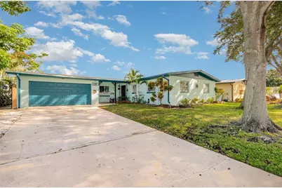 220 Bel Aire Drive S, Merritt Island, FL 32952 - Photo 2