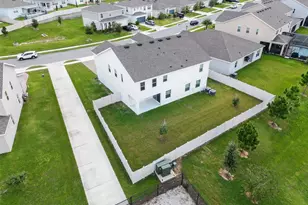 7652 Syracuse Dr, Clermont, FL 34714 - Photo 2