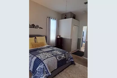 2863 Middleton Circle, Kissimmee, FL 34743 - Photo 16