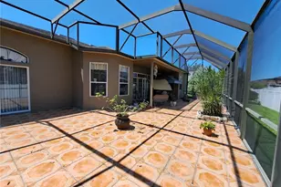 2863 Middleton Cir, Kissimmee, FL 34743 - Photo 6