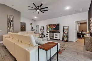 379 Villa Sorrento Cir, Haines City, FL 33844 - Photo 14