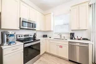 2956 Salted Rim Rd, Kissimmee, FL 34747 - Photo 6