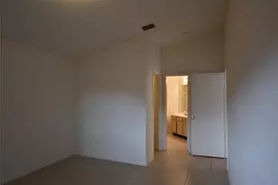 3240 Brewster Dr, Kissimmee, FL 34743 - Photo 10