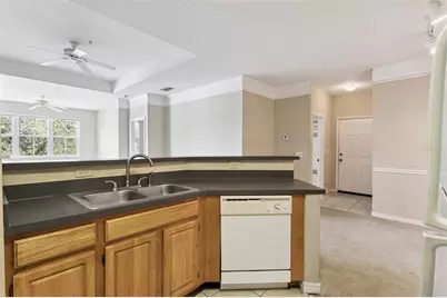 3446 Soho St #303, Orlando, FL 32835 - Photo 10