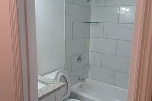 306 W Primrose Ln, Lady Lake, FL 32159 - Photo 6