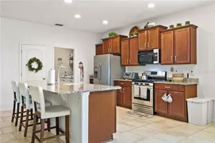 637 Bluehearts Trl, Deland, FL 32724 - Photo 16