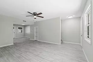 210 Bunkerhill Ln, Dunedin, FL 34698 - Photo 12