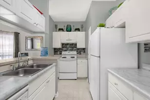 1515 Arbor Lakes Cir, Sanford, FL 32771 - Photo 8