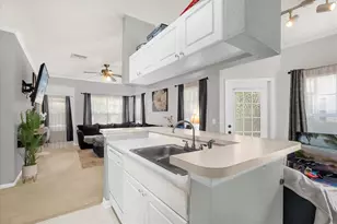 1515 Arbor Lakes Cir, Sanford, FL 32771 - Photo 14