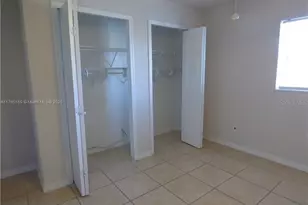 1427 NE 8th Pl, Cape Coral, FL 33909 - Photo 12