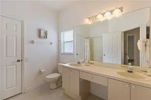 8117 Fan Palm Way, Kissimmee, FL 34747 - Photo 16