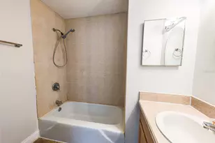 830 N Sunset Dr, Mount Dora, FL 32757 - Photo 14