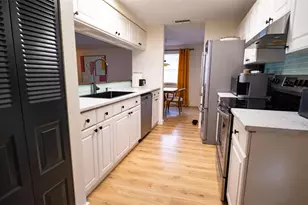 8041 Blue Finch Way, New Port Richey, FL 34653 - Photo 14