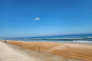 400 Auburn Dr, Daytona Beach, FL 32118 - Photo 2