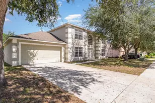 31810 Parkdale Dr, Leesburg, FL 34748 - Photo 2