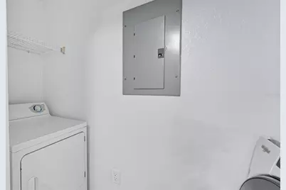 5459 Vineland Road #4208, Orlando, FL 32811 - Photo 10