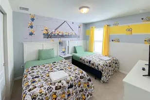 8956 Zurich Ln, Kissimmee, FL 34747 - Photo 4