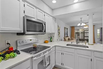 3006 S Semoran Boulevard #3, Orlando, FL 32822 - Photo 6