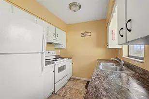 624 NW 3rd Ave, Webster, FL 33597 - Photo 10