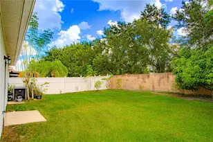 269 Sawyerwood Pl, Oviedo, FL 32765 - Photo 4